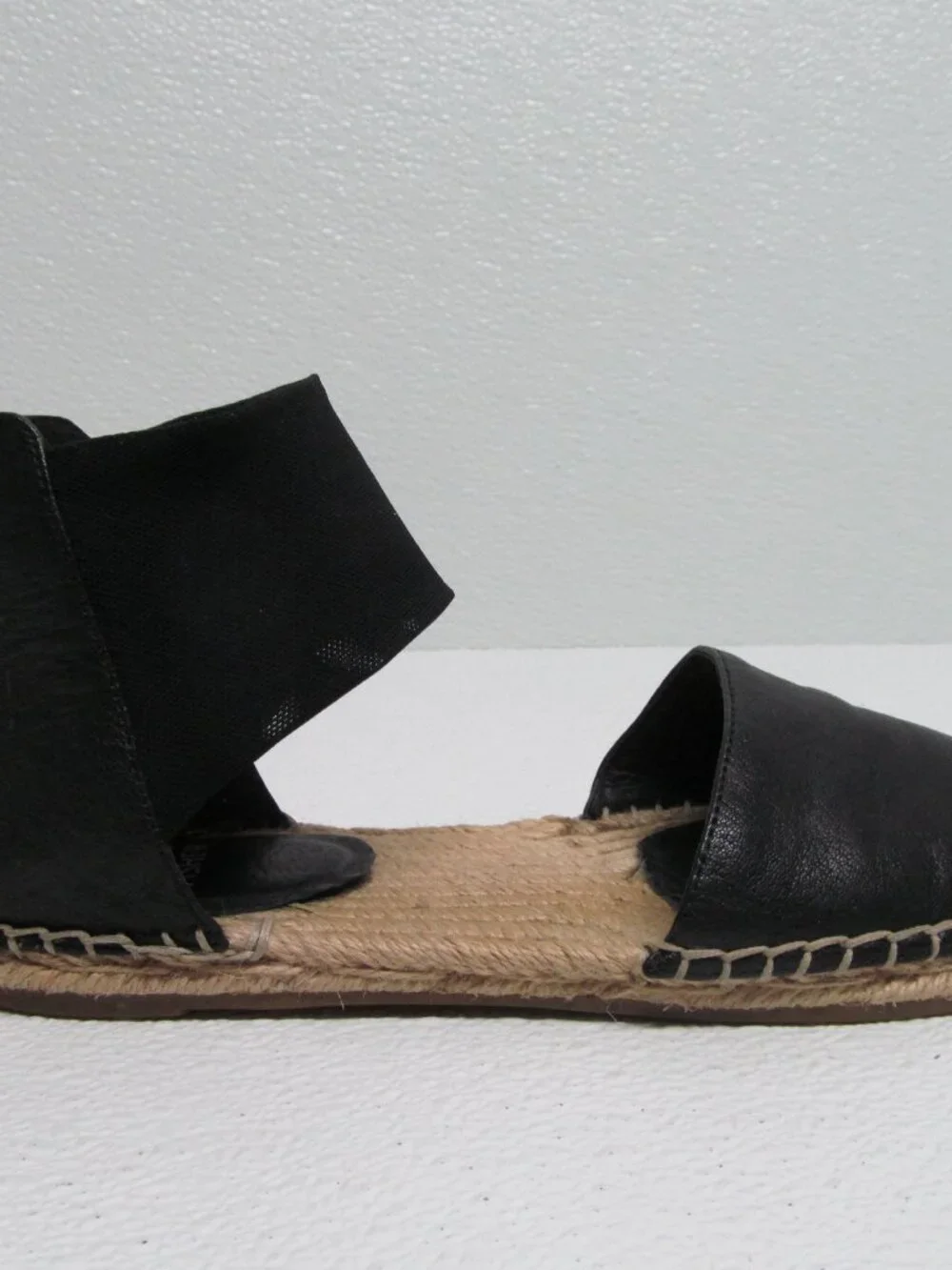 Eileen Fisher Coy Leather Espadrille Womens size 6.5